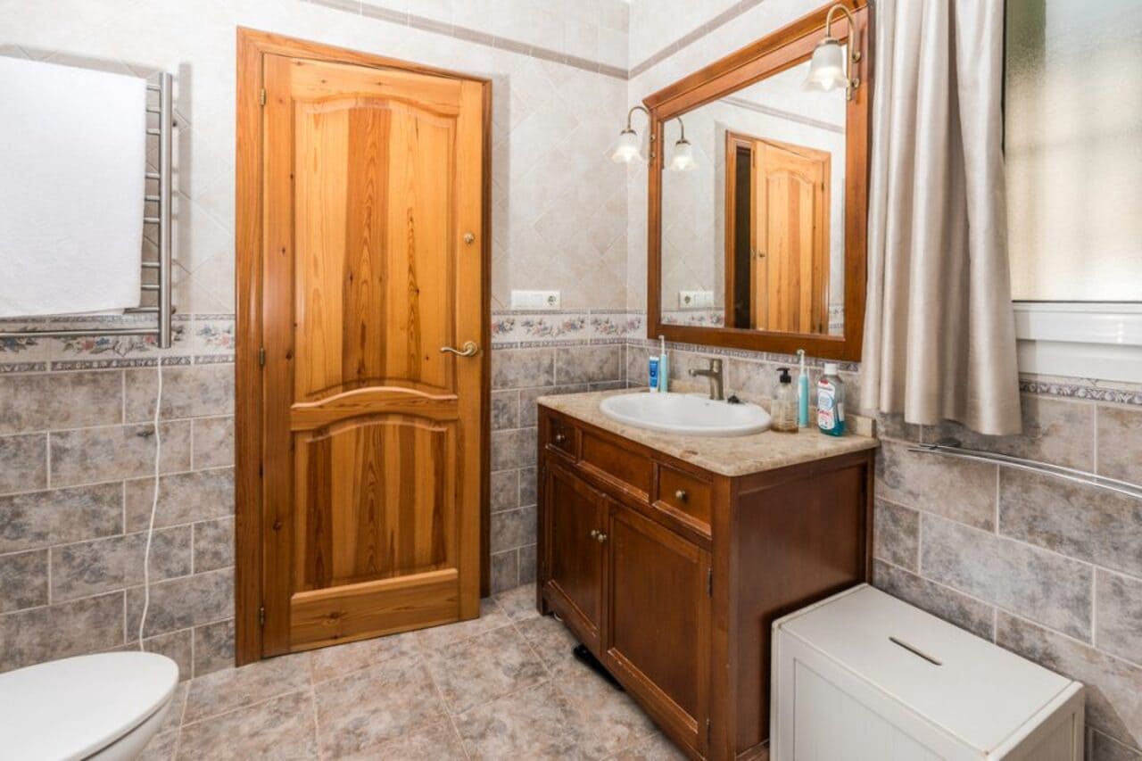 6 sypialnia Willa na sprzedaż w Javea / Xabia z basenem - 1 250 000 € (Ref: 9432598)