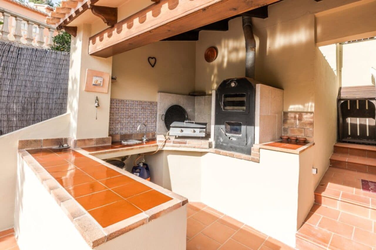 6 sypialnia Willa na sprzedaż w Javea / Xabia z basenem - 1 250 000 € (Ref: 9432598)