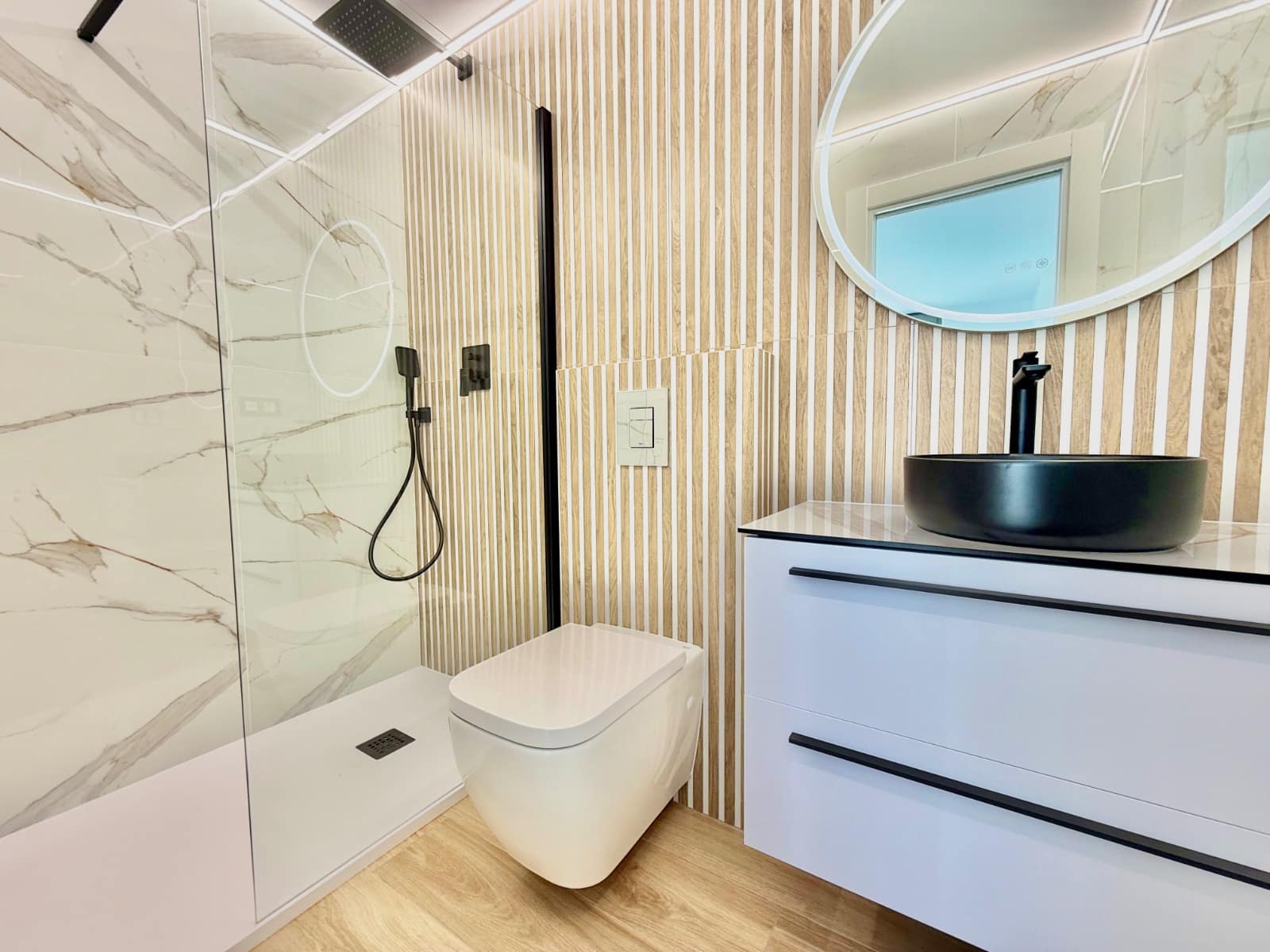 Chalet de 4 habitaciones en Ciudad Quesada en venta con piscina garaje - 799.000 € (Ref: 9438271)