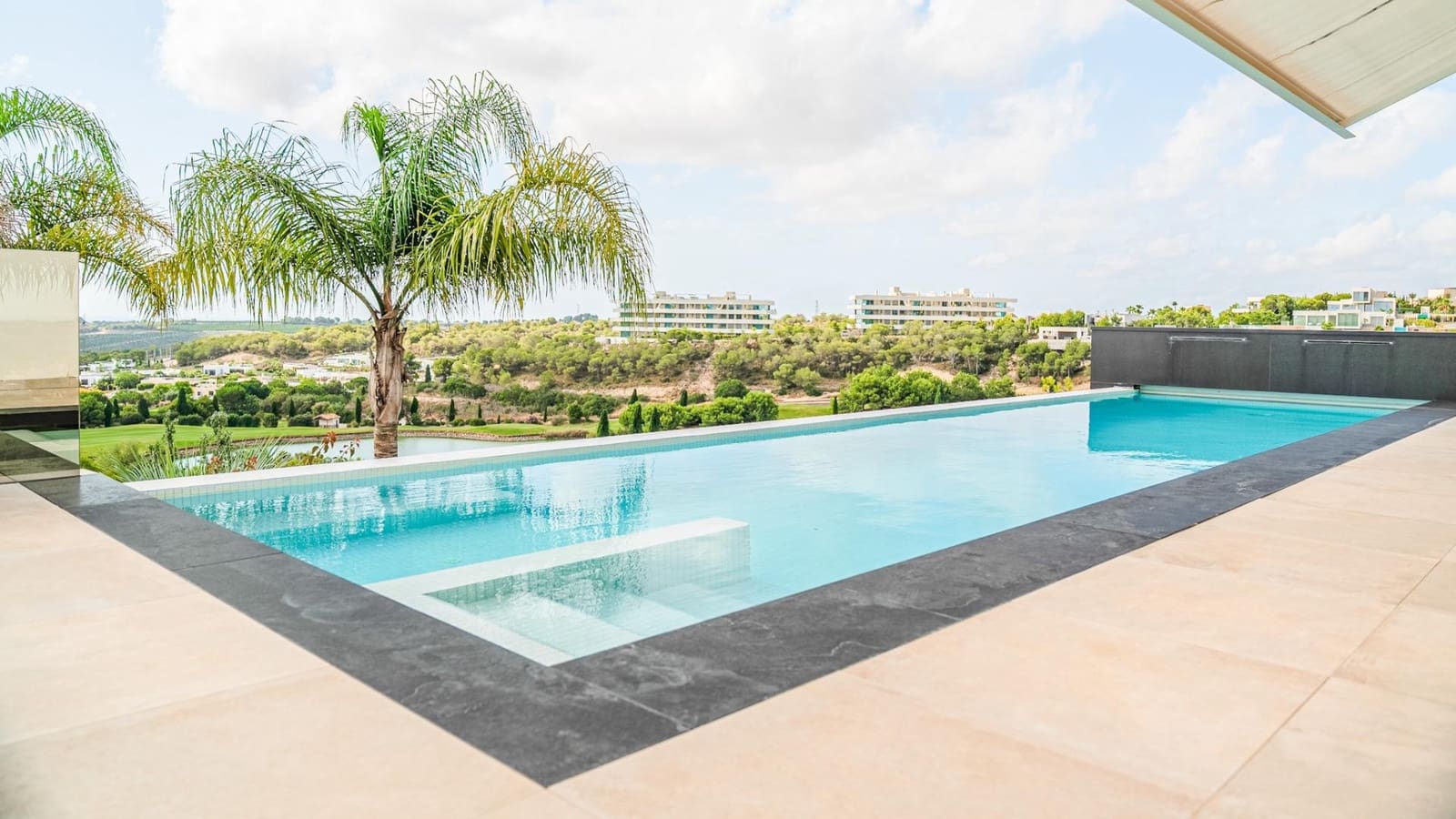 4 sovrum Villa till salu i Orihuela - 2 200 000 € (Ref: 9438319)