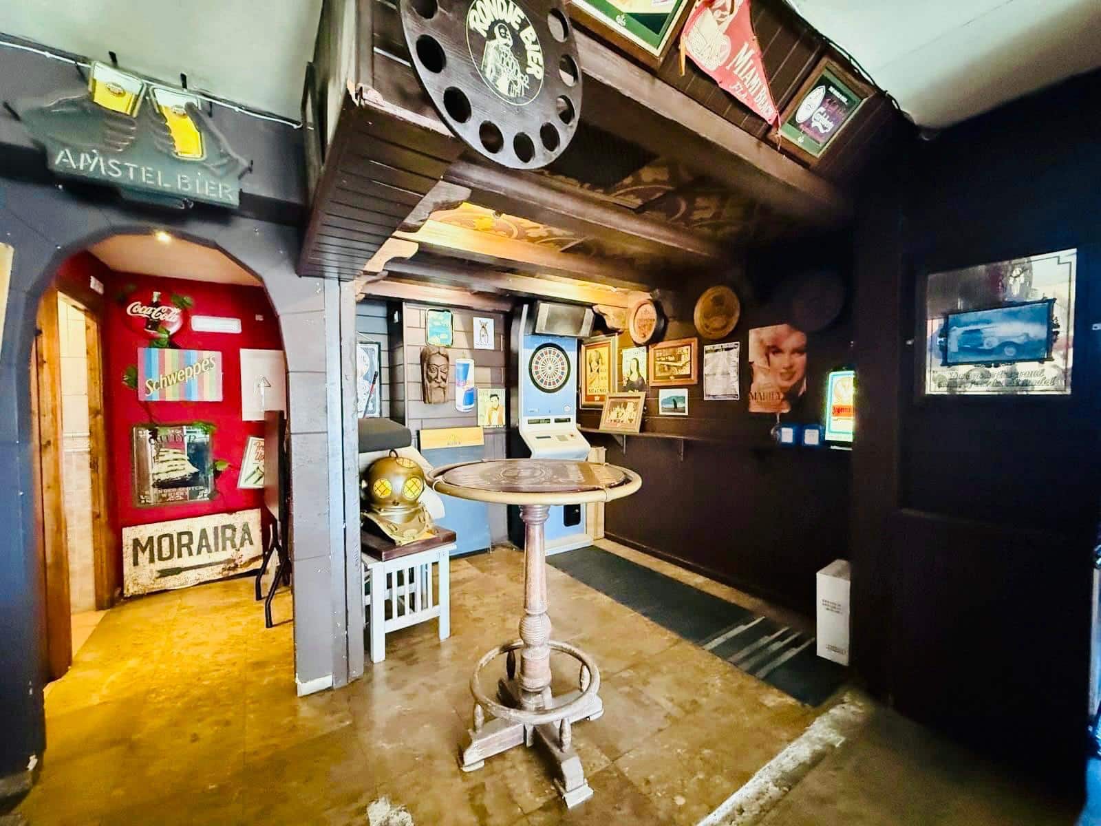 Erhverv til salg i Moraira - € 1.495.000 (Ref: 9438836)