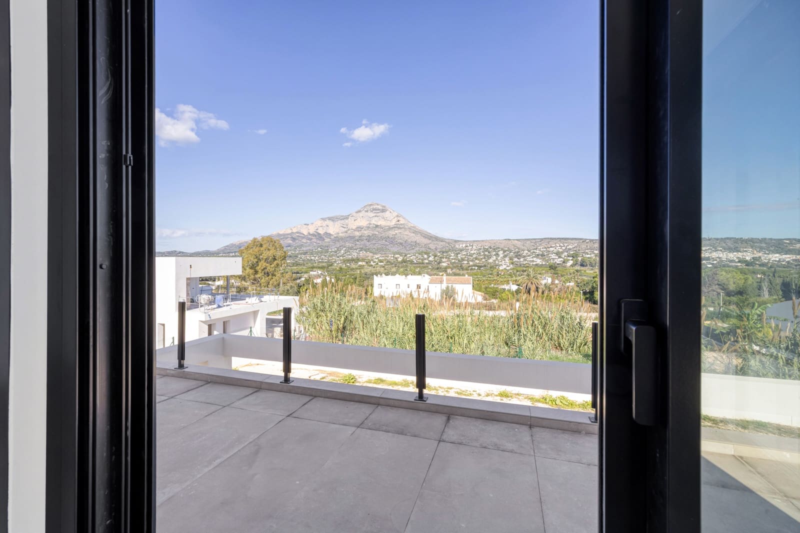 3 chambre Villa/Maison à vendre à Javea / Xabia avec piscine - 1 300 000 € (Ref: 9438843)