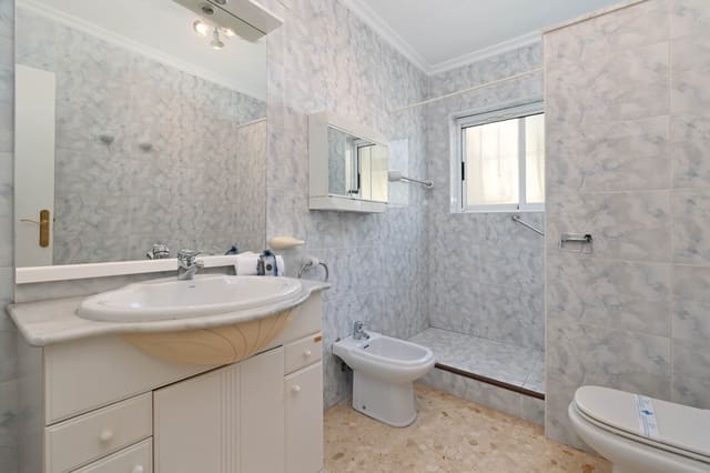 4 bedroom Villa for sale in Montgó - Ermita, Javea / Xàbia with pool garage - € 749,000 (Ref: 9438844)