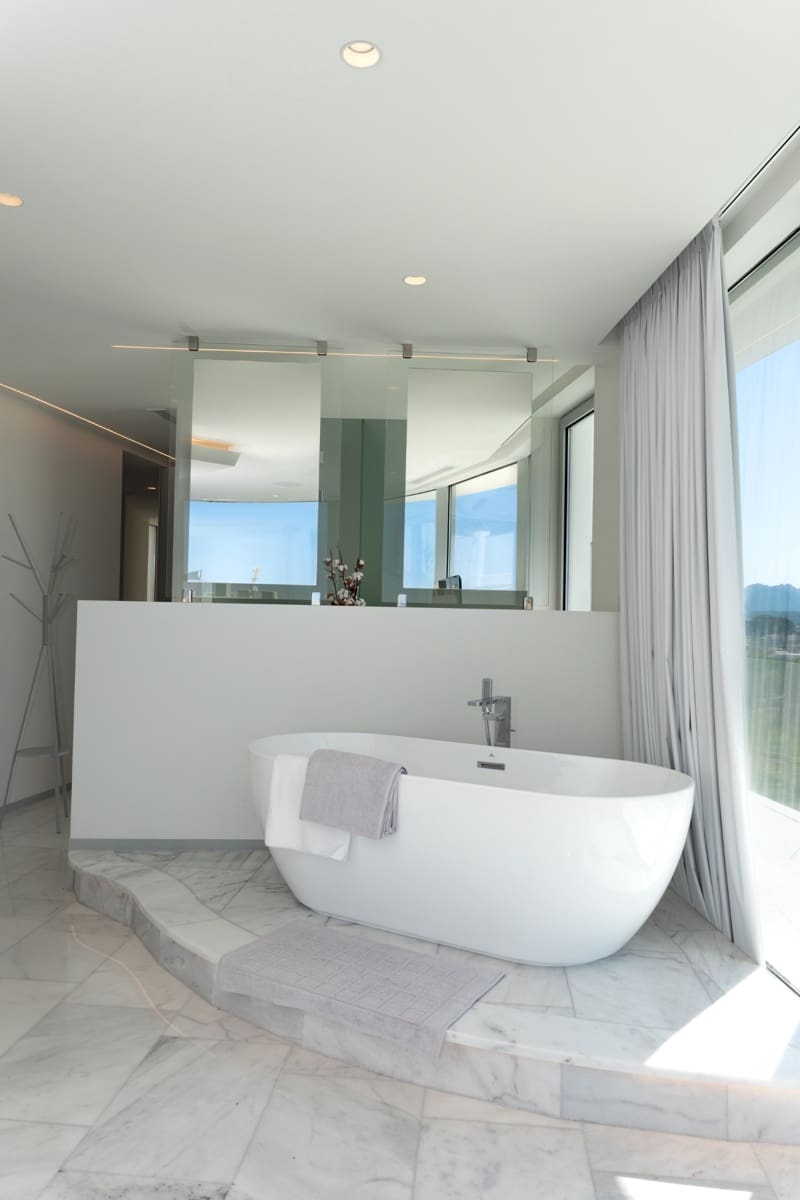 4 bedroom Villa for sale in Javea / Xabia with pool - € 2,950,000 (Ref: 9440638)