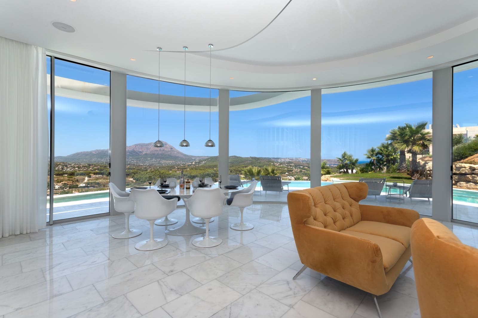 4 bedroom Villa for sale in Javea / Xabia with pool - € 2,950,000 (Ref: 9440638)