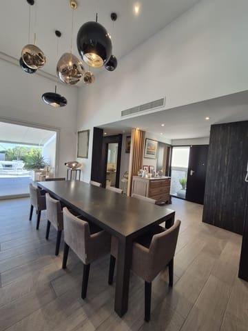 3 sovrum Villa till salu i Algorfa med pool - 650 000 € (Ref: 9445843)