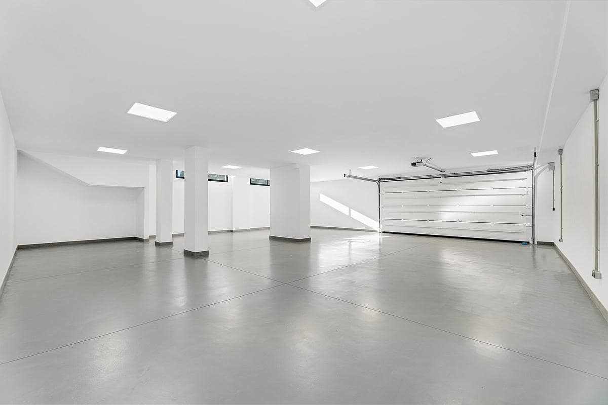 6 slaapkamer Villa te koop in Estepona met garage - € 4.000.000 (Ref: 9450944)