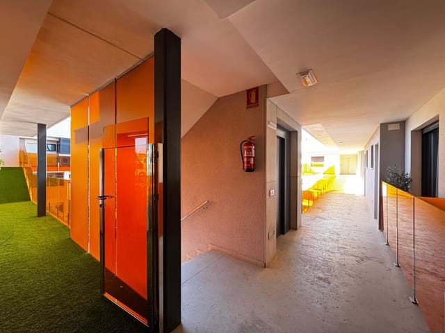 4 soverom Penthouse til salgs i Avenida Habaneras - Curva de Palangre, Torrevieja med svømmebasseng - € 529 900 (Ref: 9450946)