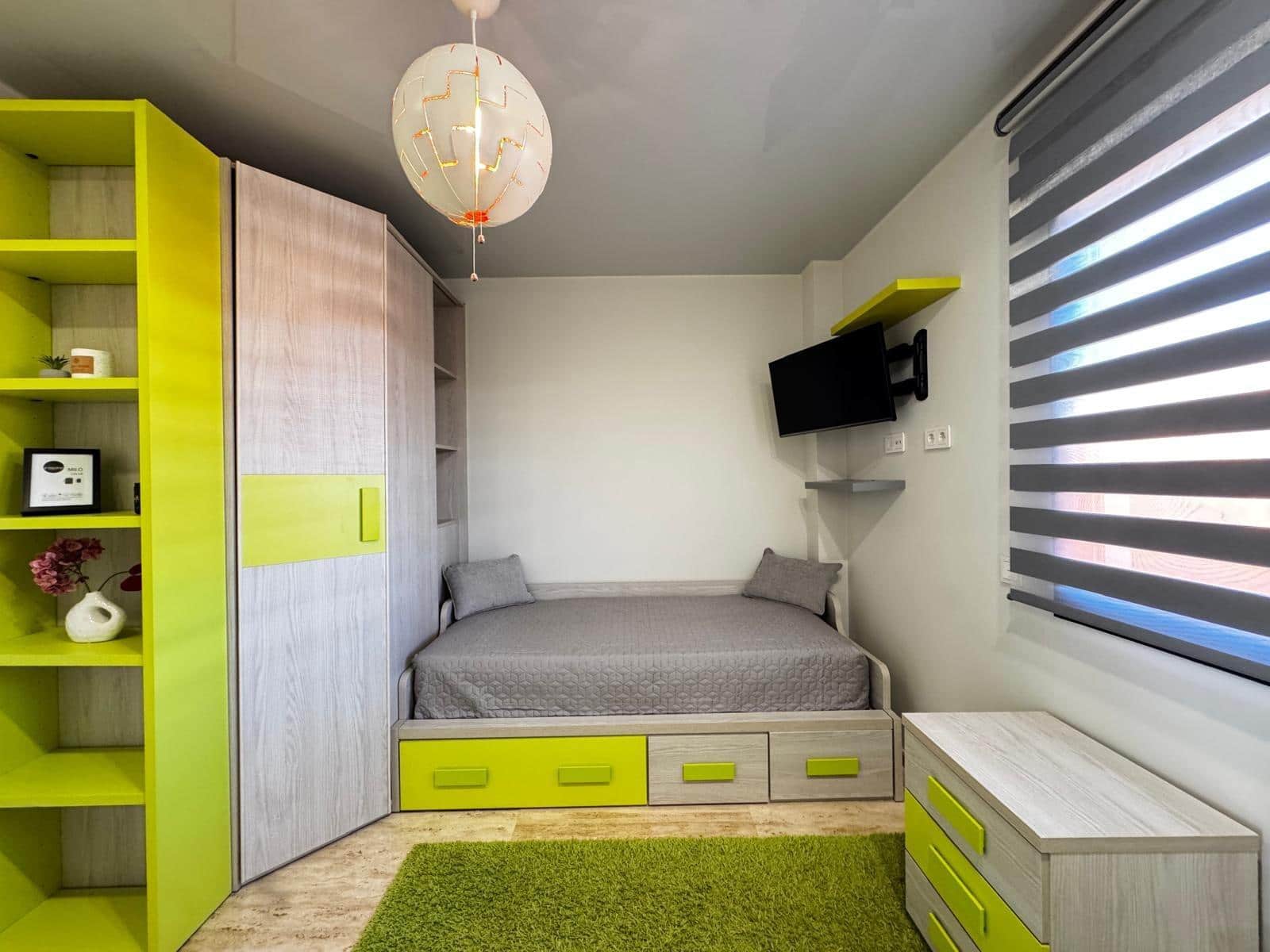 Ático de 4 habitaciones en Torrevieja en venta con piscina - 529.900 € (Ref: 9450946)