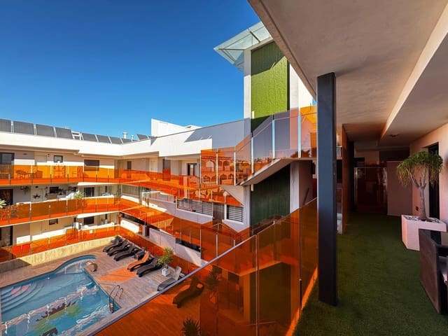 4 soverom Penthouse til salgs i Avenida Habaneras - Curva de Palangre, Torrevieja med svømmebasseng - € 529 900 (Ref: 9450946)