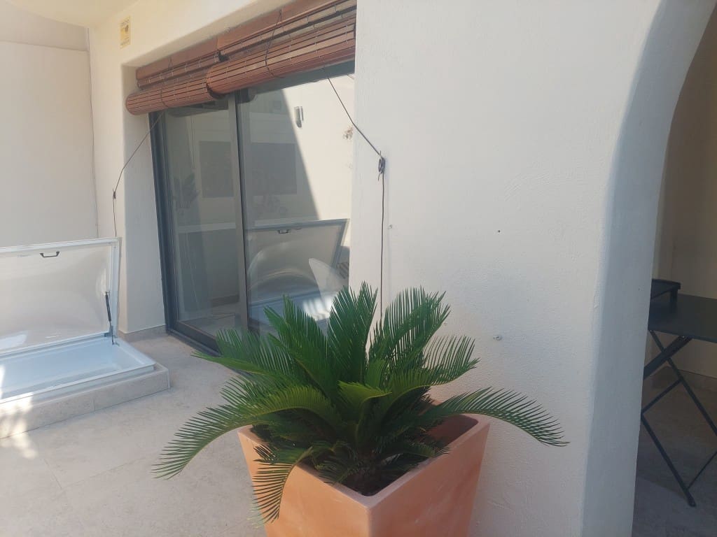 3 makuuhuone Huvila myytävänä paikassa Albir mukana uima-altaan 
autotalli - 560 000 € (Ref: 9452458)