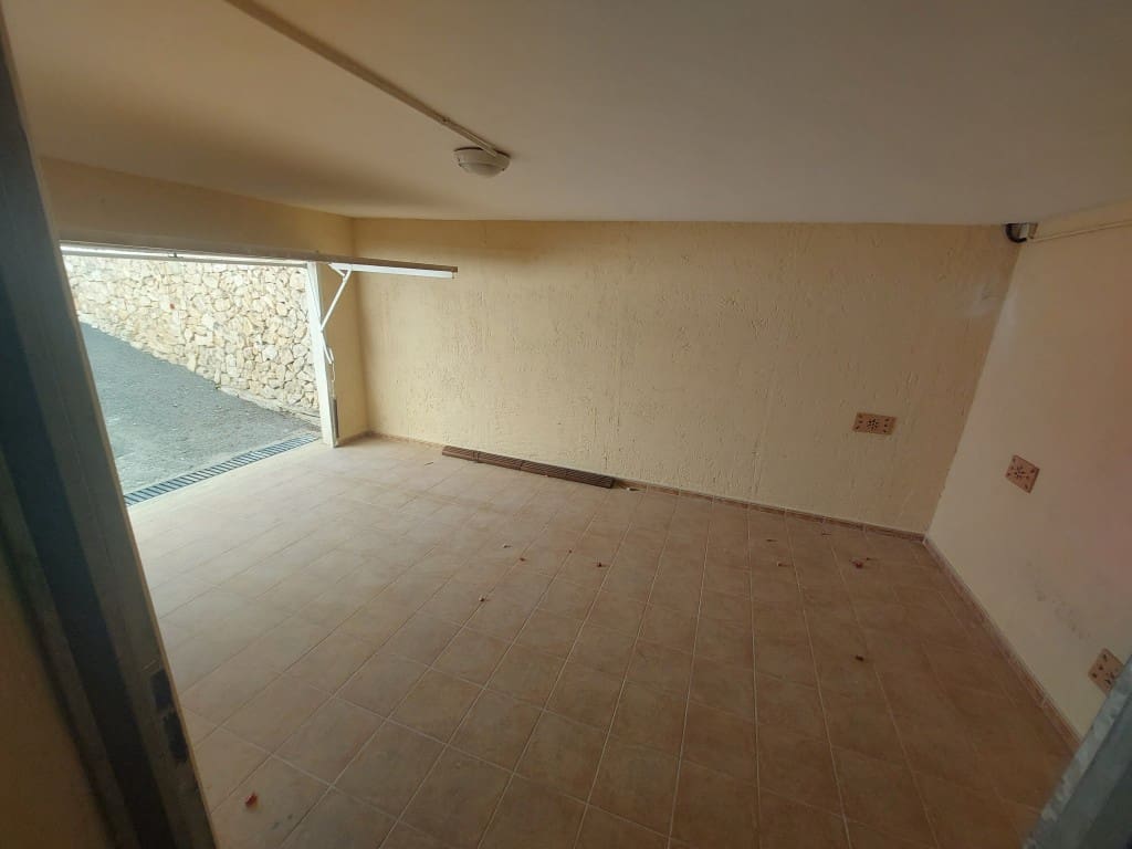 3 makuuhuone Huvila myytävänä paikassa Albir mukana uima-altaan 
autotalli - 560 000 € (Ref: 9452458)