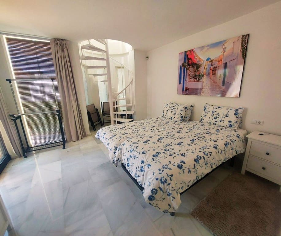 3 makuuhuone Huvila myytävänä paikassa Albir mukana uima-altaan 
autotalli - 560 000 € (Ref: 9452458)