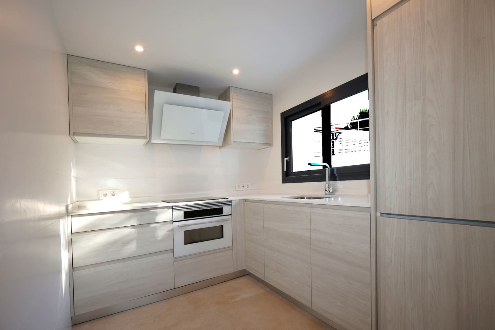 4 sypialnia Willa na sprzedaż w Calpe / Calp z basenem garażem - 840 000 € (Ref: 9452614)