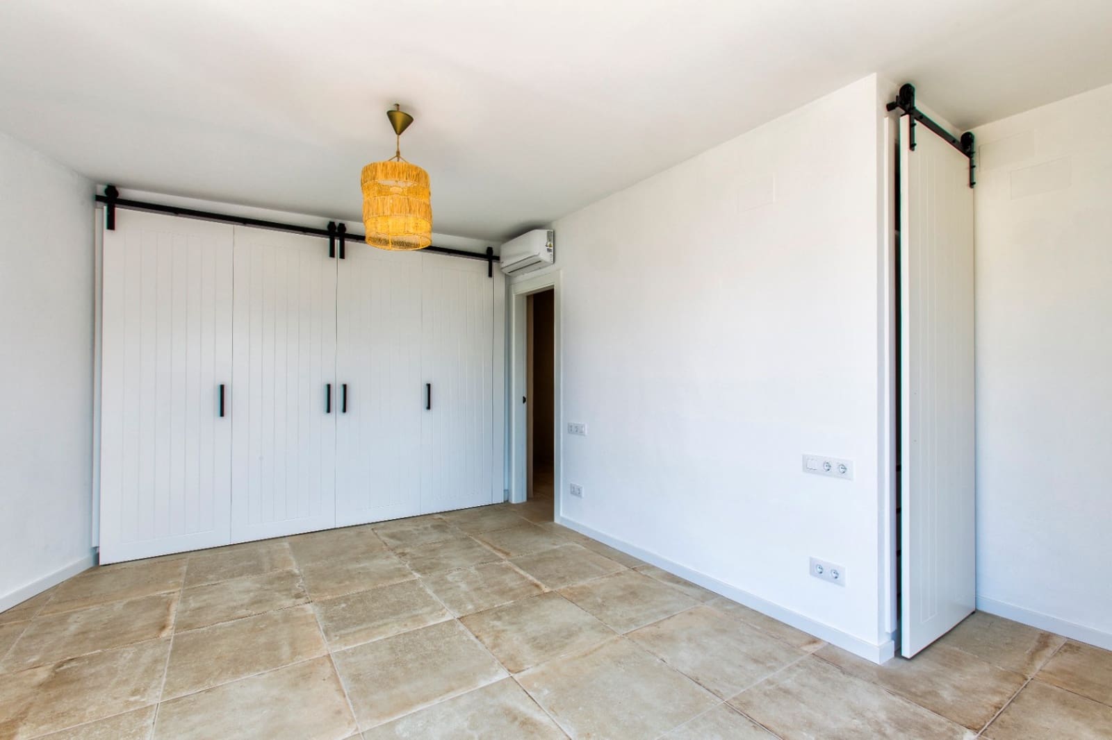 4 chambre Villa/Maison à vendre à Benissa avec piscine garage - 1 345 000 € (Ref: 9452630)