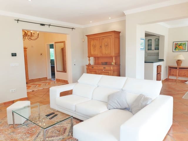 4 slaapkamer Villa te koop in Pinar del Advocat - Cometa, Teulada-Moraira met zwembad garage - € 965.000 (Ref: 9452655)