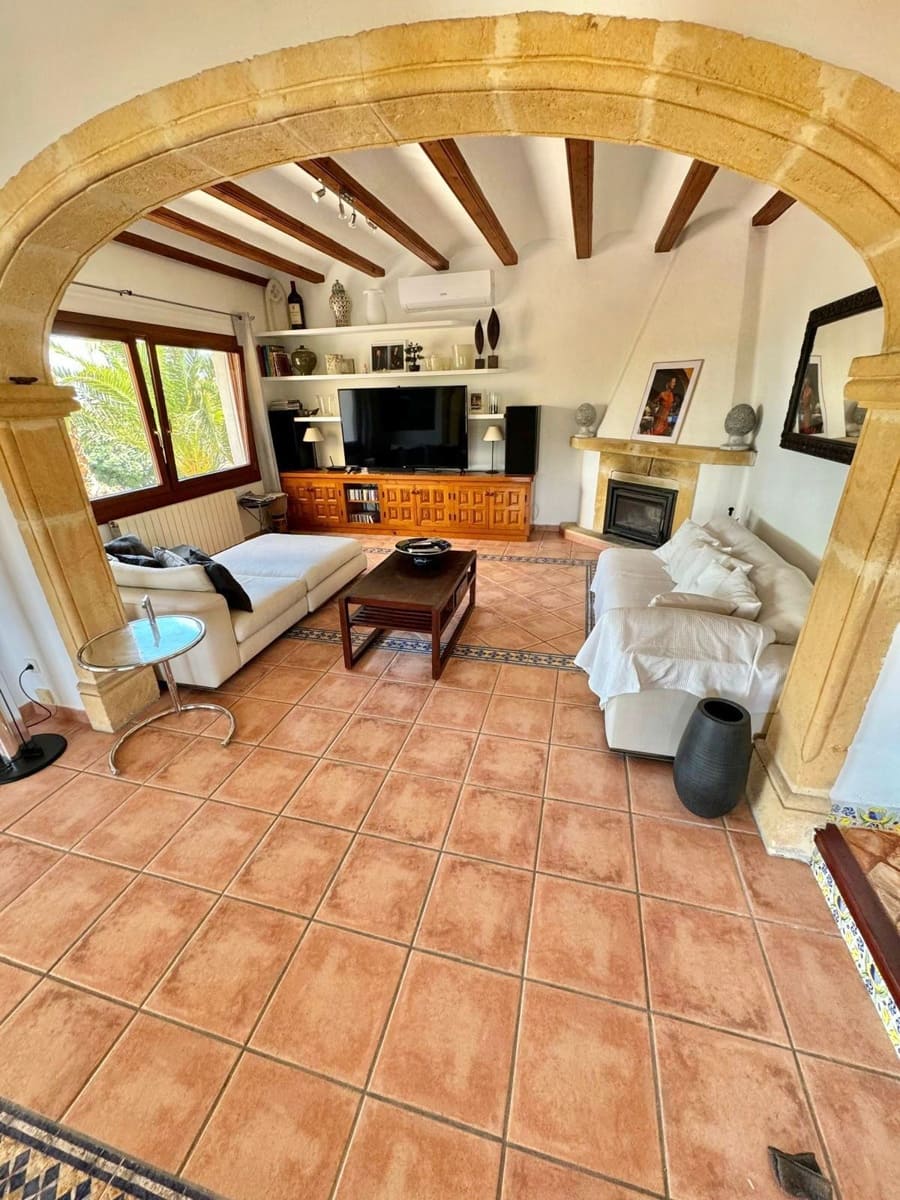 6 slaapkamer Villa te koop in Javea / Xabia met zwembad - € 1.500.000 (Ref: 9452668)