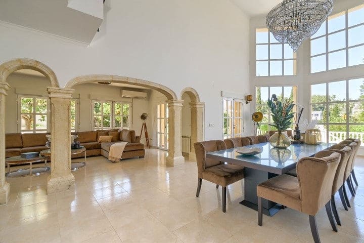 4 Zimmer Villa zu verkaufen in Javea / Xabia - 1.095.000 € (Ref: 9452669)