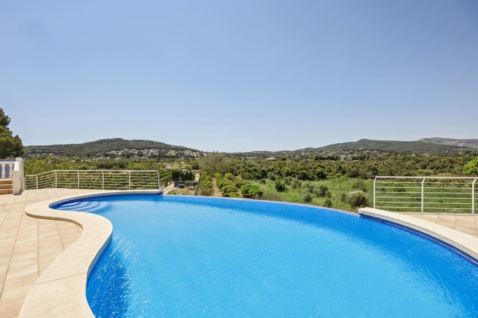 4 bedroom Villa for sale in Javea / Xabia with pool - € 849,000 (Ref: 9452670)