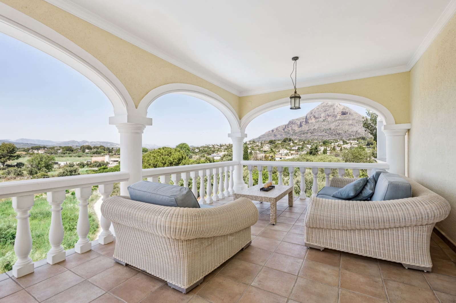 4 bedroom Villa for sale in Javea / Xabia with pool - € 849,000 (Ref: 9452670)