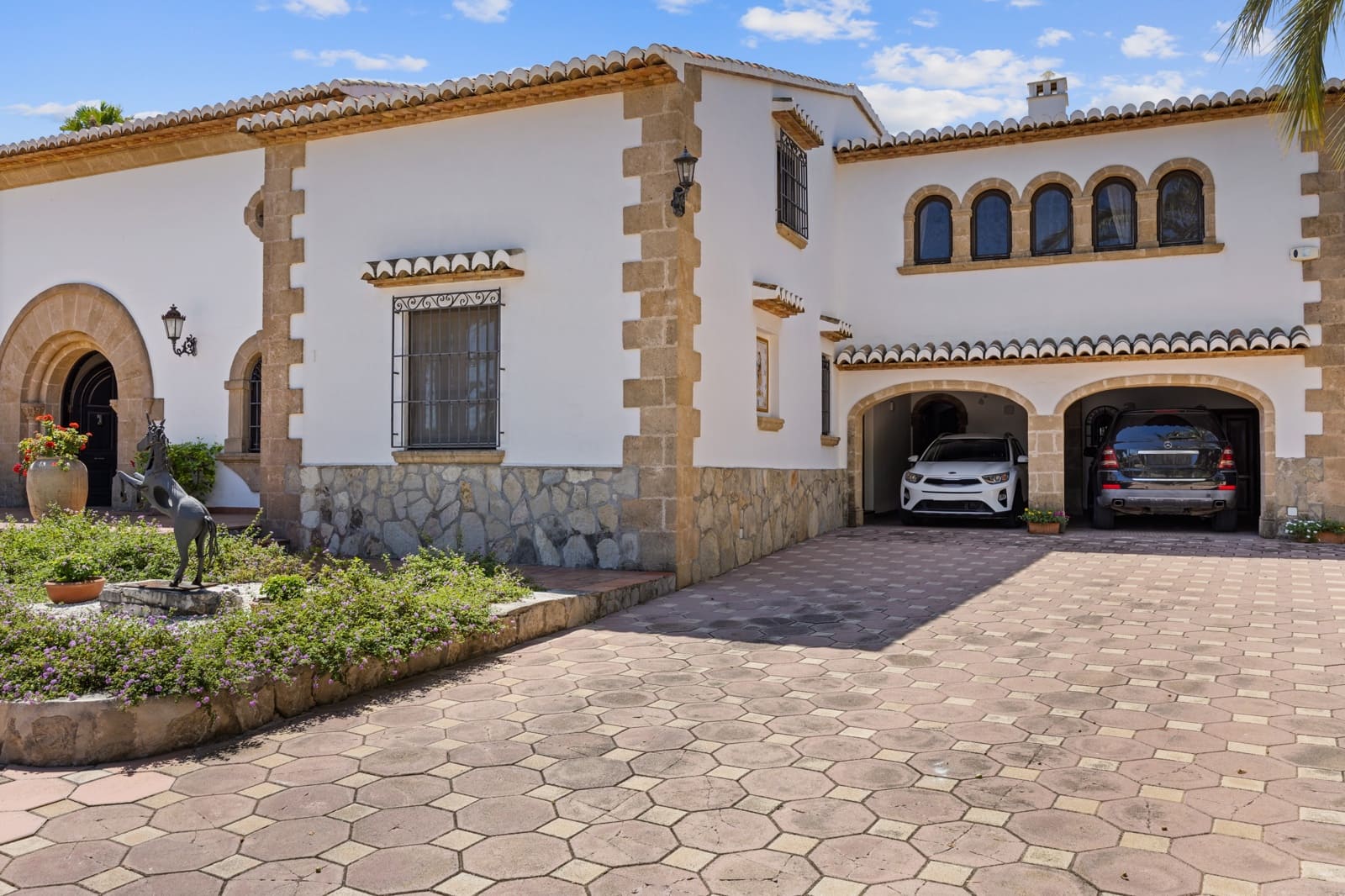 13 bedroom Villa for sale in Javea / Xabia with pool - € 3,450,000 (Ref: 9452672)