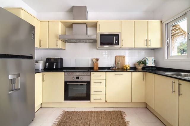 5 slaapkamer Villa te koop in Partides comunes - Adsubia, Javea / Xàbia met zwembad - € 995.000 (Ref: 9452677)