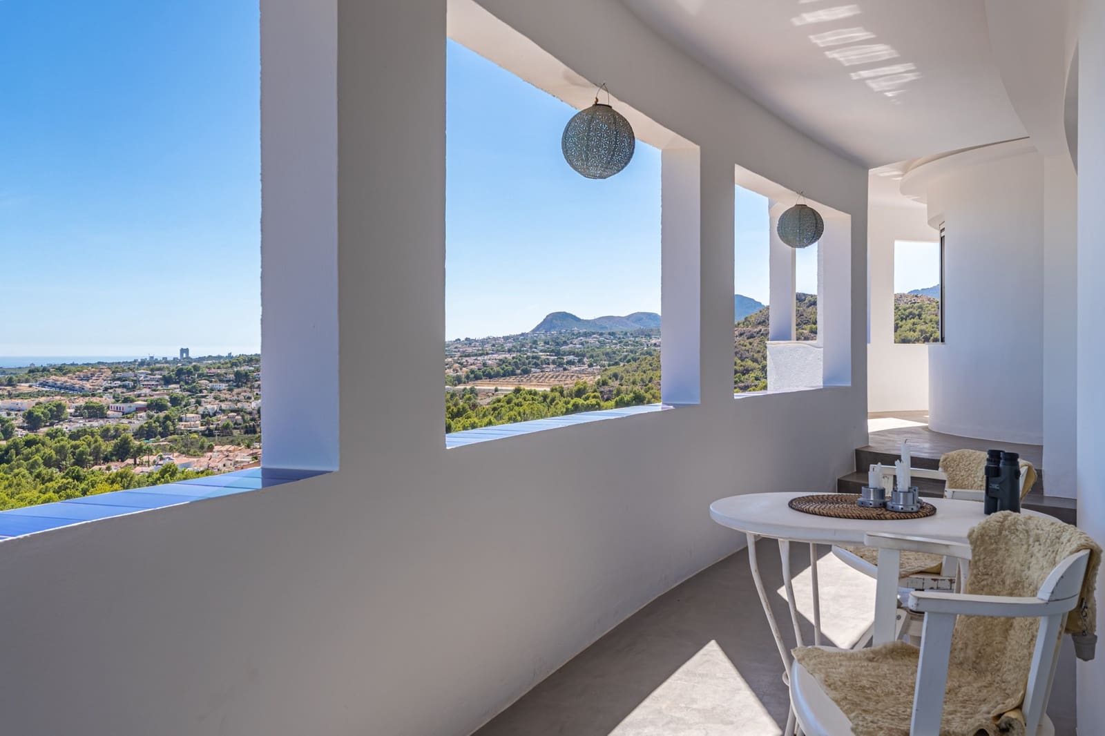 Chalet de 5 habitaciones en Alfaz del Pi / L'Alfàs del Pi en venta con garaje - 1.350.000 € (Ref: 9452682)