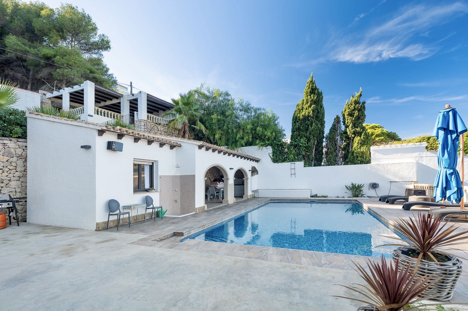 5 Zimmer Villa zu verkaufen in Javea / Xabia mit Pool - 1.350.000 € (Ref: 9452684)