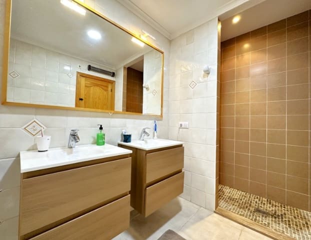 3 slaapkamer Villa te koop in Teulada Pueblo, Teulada-Moraira met garage - € 625.000 (Ref: 9452685)