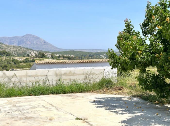 3 bedroom Villa for sale in Teulada with garage - € 625,000 (Ref: 9452685)