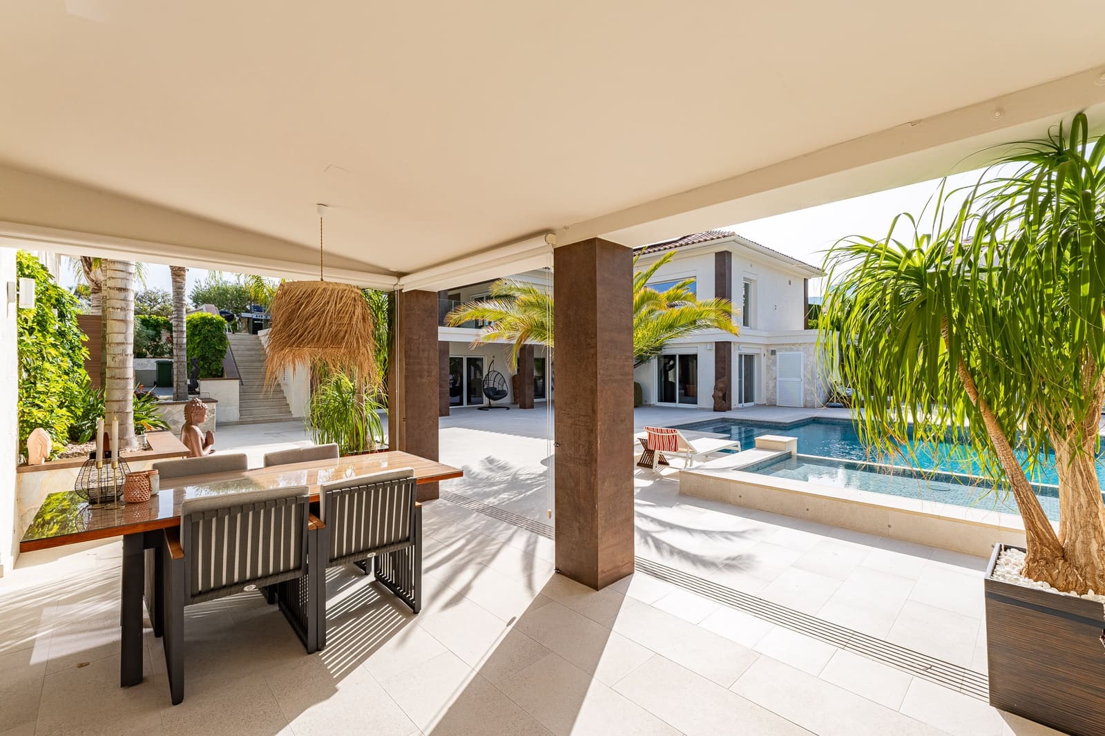 6 sovrum Villa till salu i La Nucia - 1 800 000 € (Ref: 9452686)