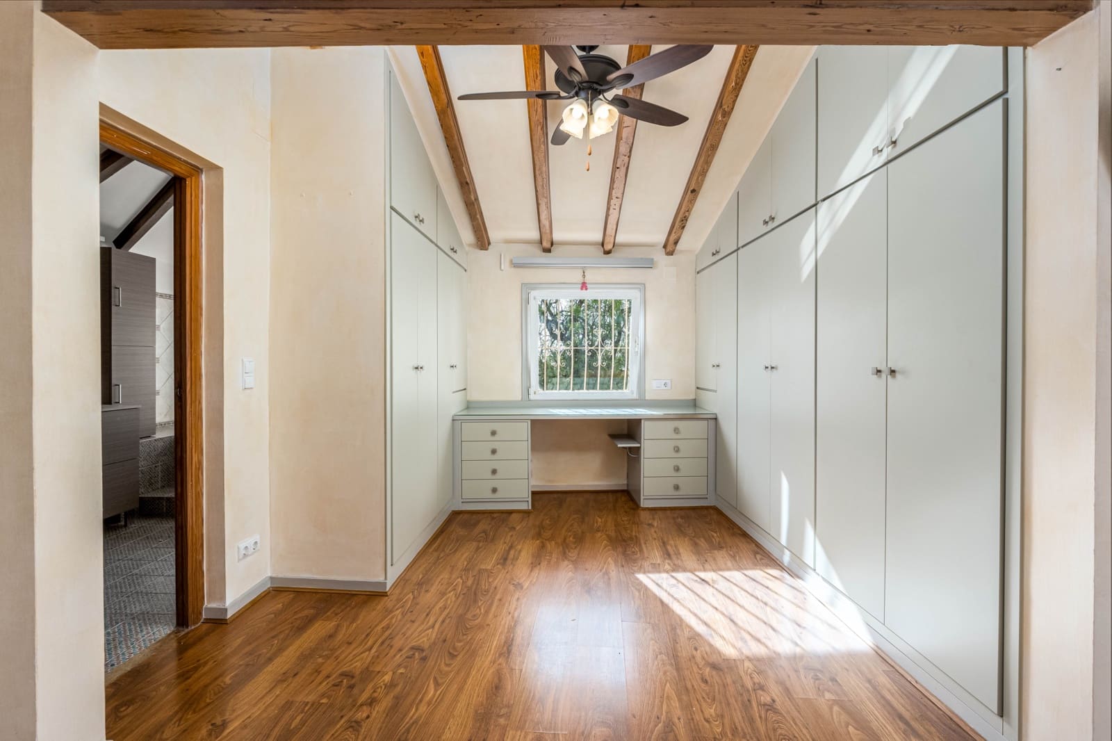 Chalet de 4 habitaciones en Altea en venta con piscina - 850.000 € (Ref: 9452687)