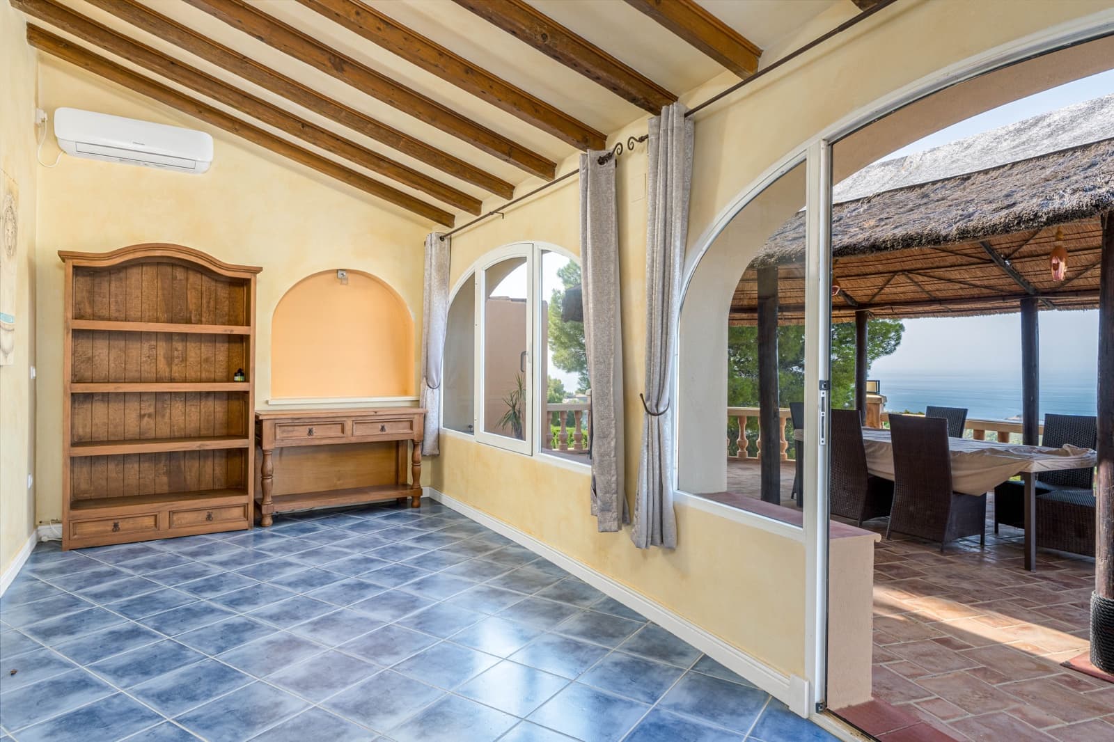 Chalet de 4 habitaciones en Altea en venta con piscina - 850.000 € (Ref: 9452687)