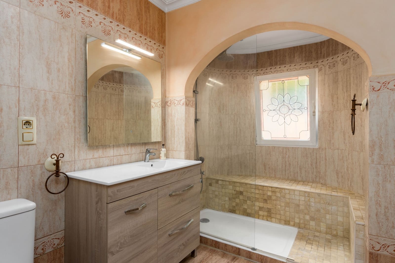 Chalet de 4 habitaciones en Altea en venta con piscina - 850.000 € (Ref: 9452687)