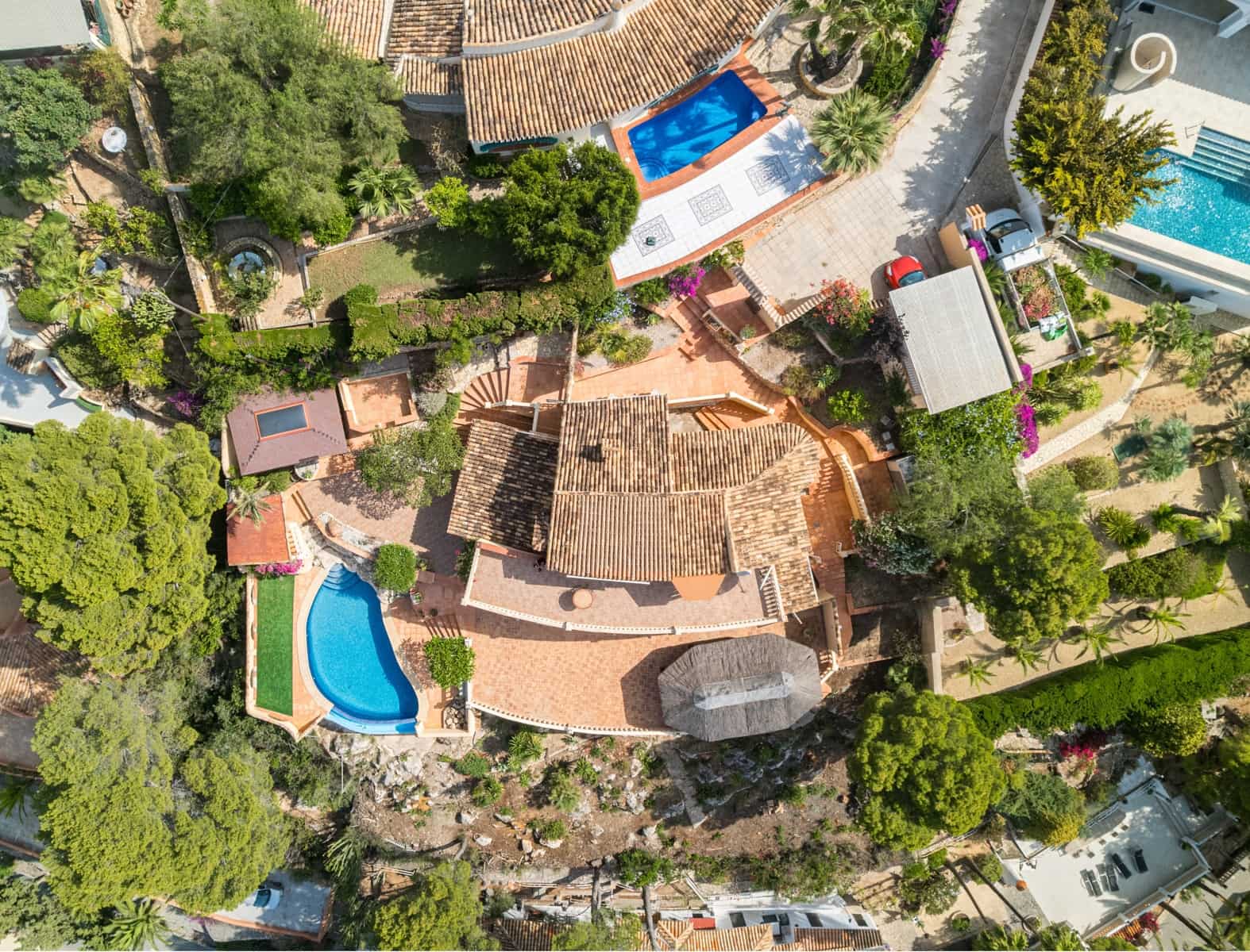 Chalet de 4 habitaciones en Altea en venta con piscina - 850.000 € (Ref: 9452687)