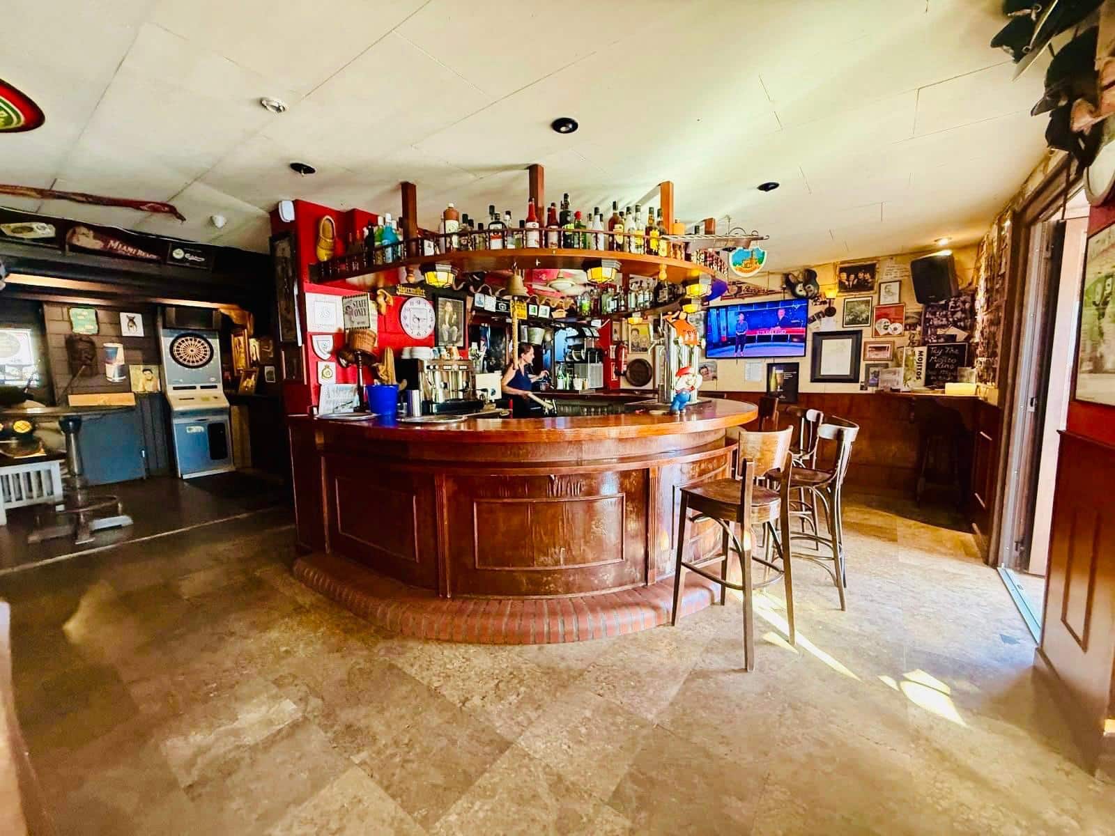 Erhverv til salg i Moraira - € 1.495.000 (Ref: 9452690)