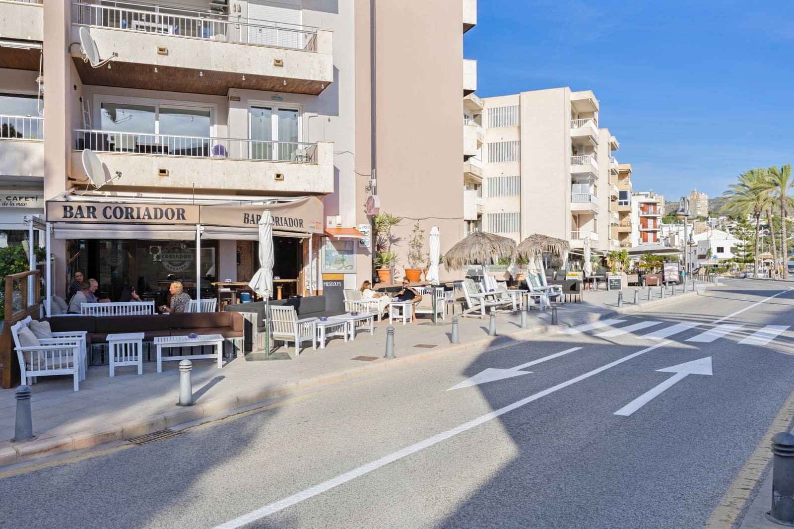 Erhverv til salg i Moraira - € 1.495.000 (Ref: 9452690)