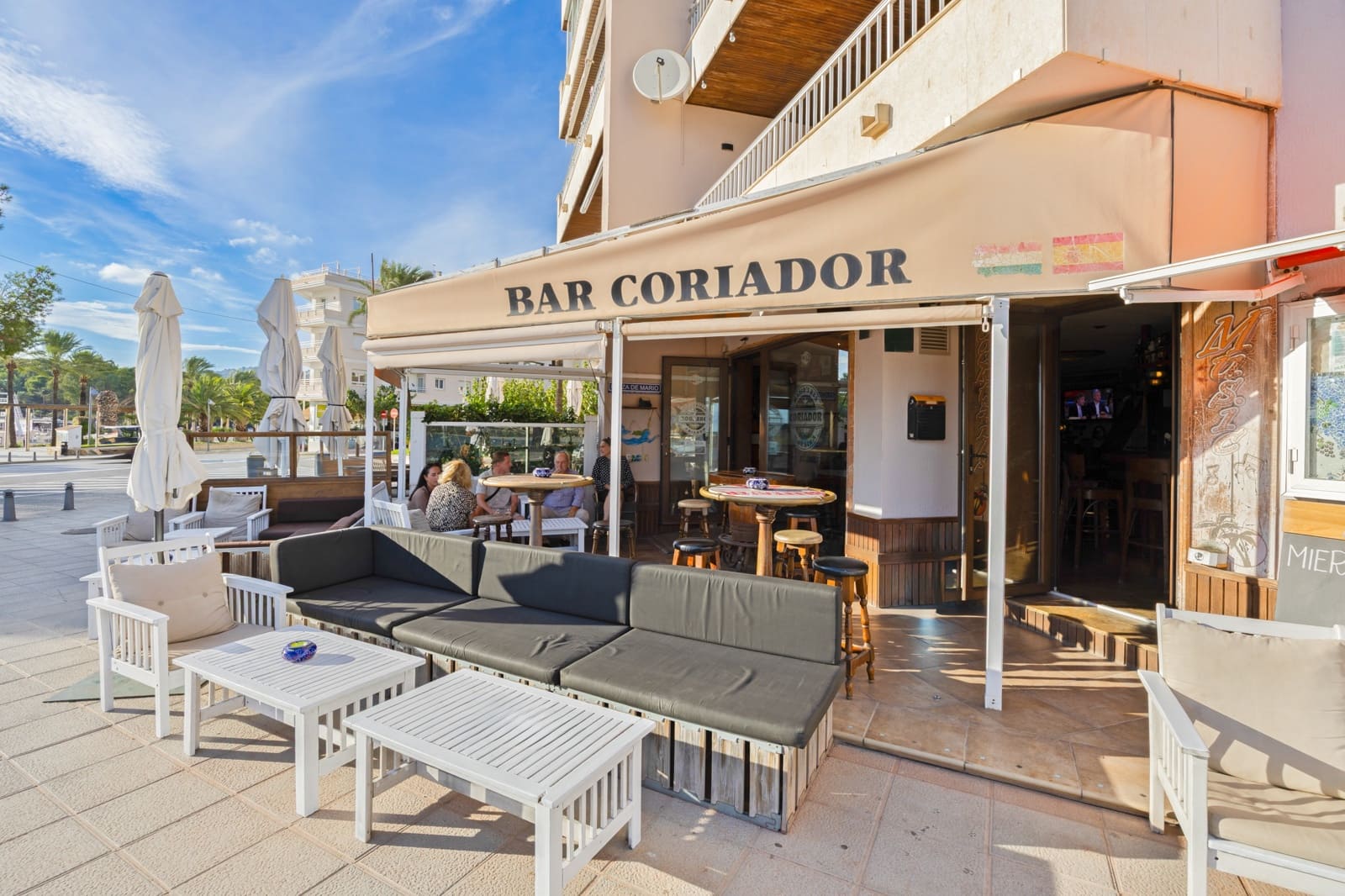 Erhverv til salg i Moraira - € 1.495.000 (Ref: 9452690)