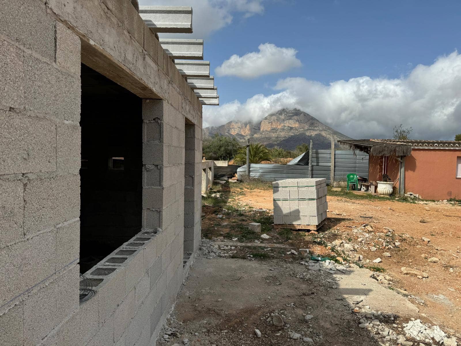 14 sovrum Kommersiell till salu i Javea / Xabia med garage - 1 300 000 € (Ref: 9452691)