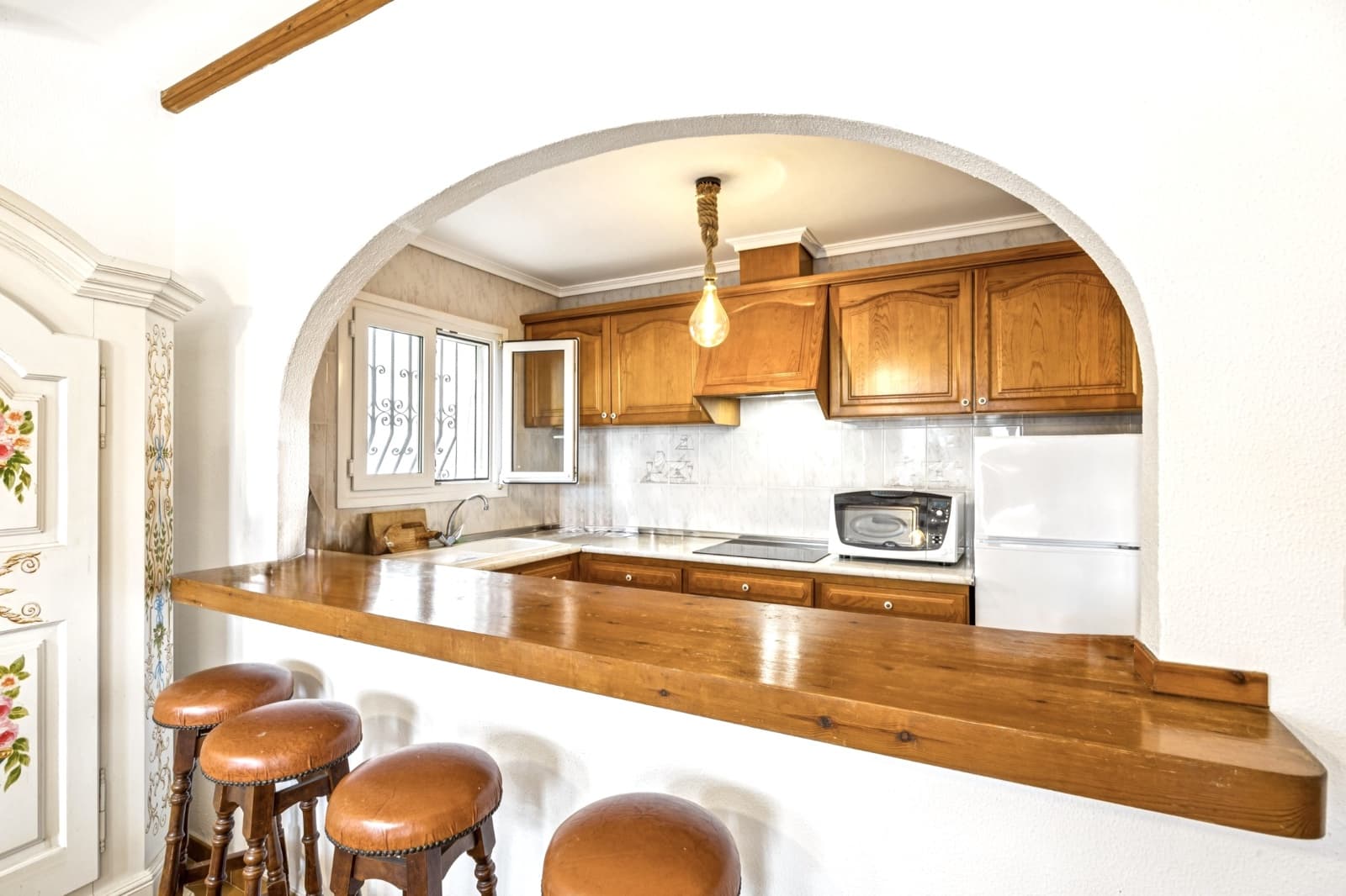 4 bedroom Villa for sale in Denia - € 565,000 (Ref: 9452693)