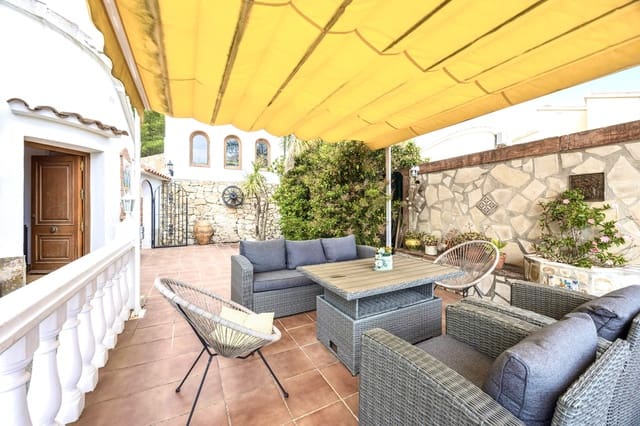 Chalet de 4 habitaciones en La Pedrera - Vessanes, Dénia en venta - 565.000 € (Ref: 9452693)