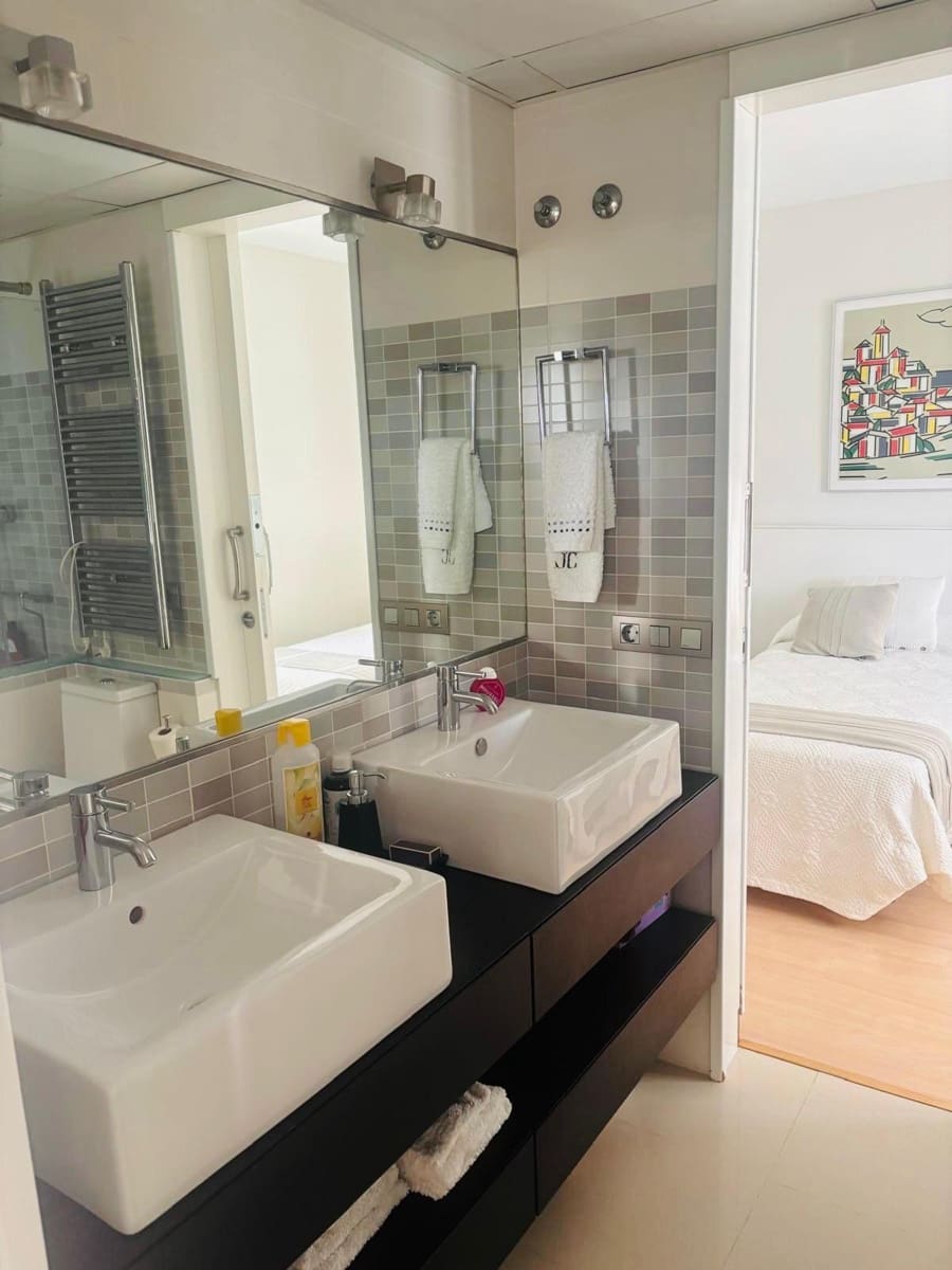 4 Zimmer Apartment zu verkaufen in Oliva - 875.000 € (Ref: 9452698)