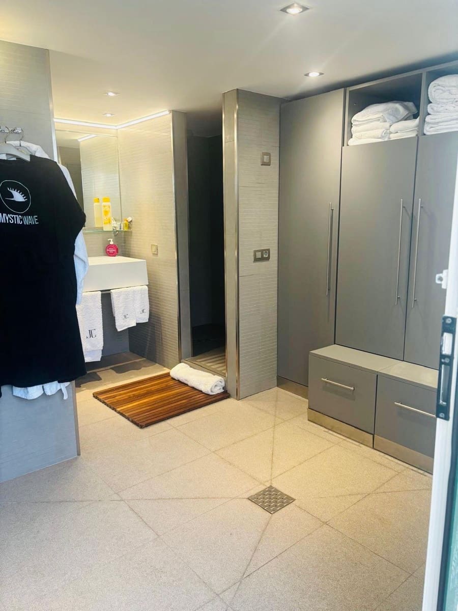 4 Zimmer Apartment zu verkaufen in Oliva - 875.000 € (Ref: 9452698)