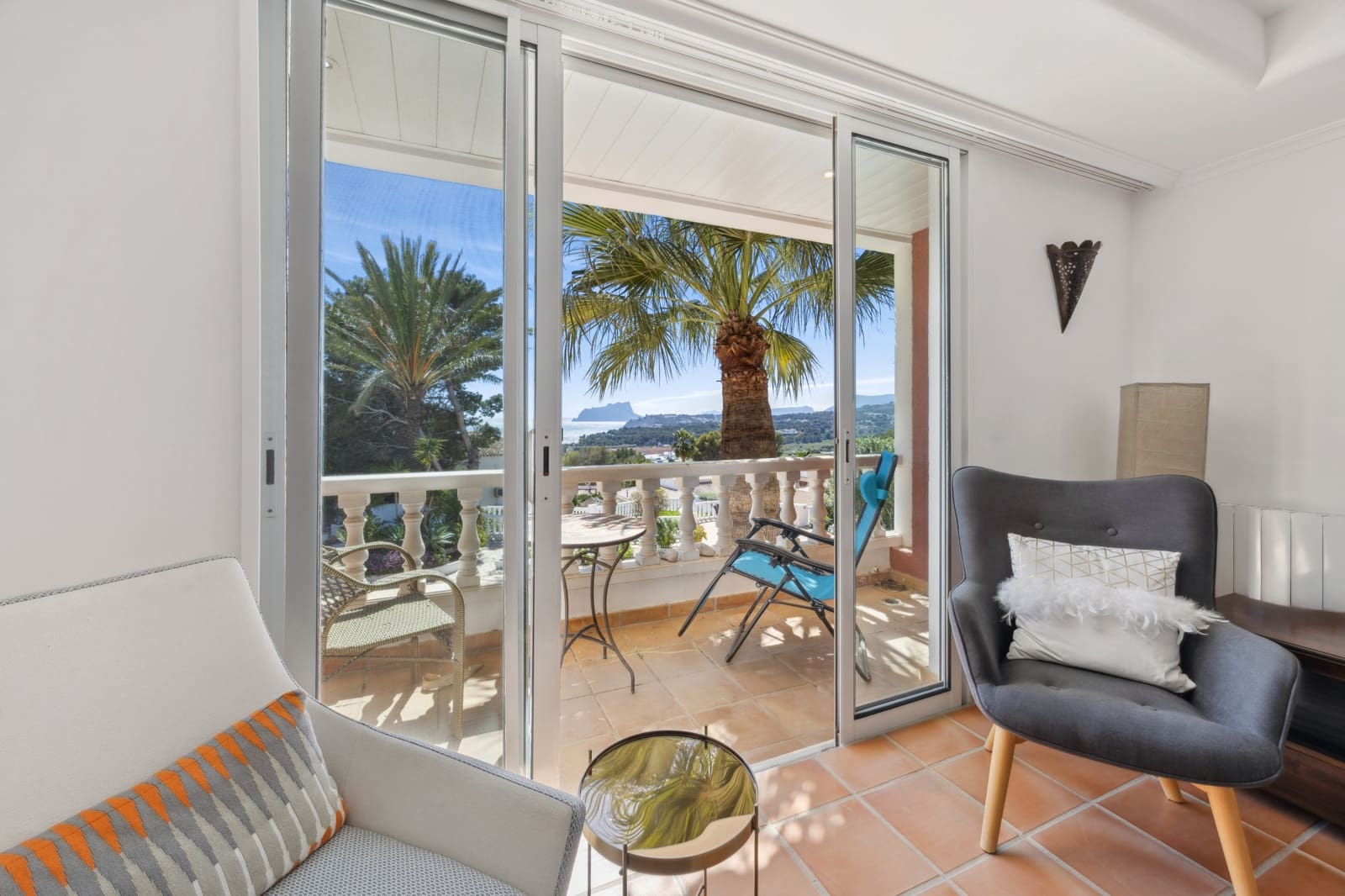 7 slaapkamer Commercieel te koop in Moraira met zwembad - € 2.750.000 (Ref: 9452700)