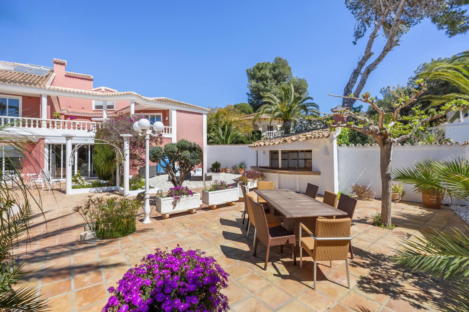 7 slaapkamer Villa te koop in Moraira met zwembad - € 2.750.000 (Ref: 9452701)