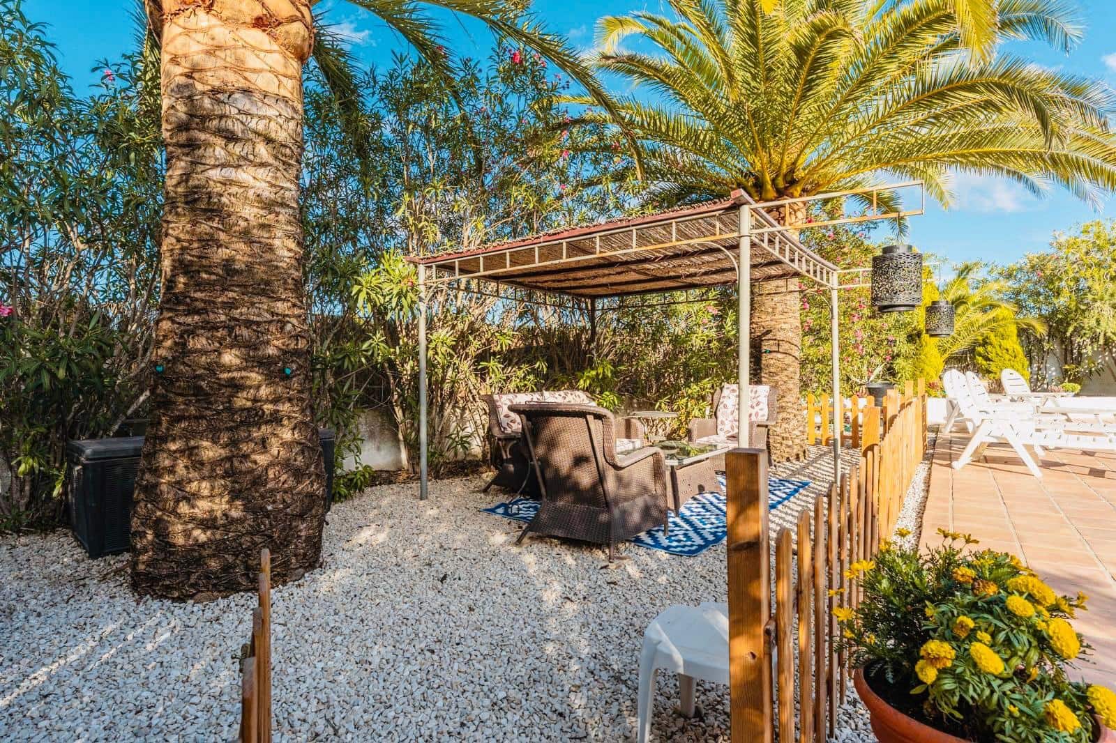 9 bedroom Villa for sale in Javea / Xabia - € 1,180,000 (Ref: 9452704)