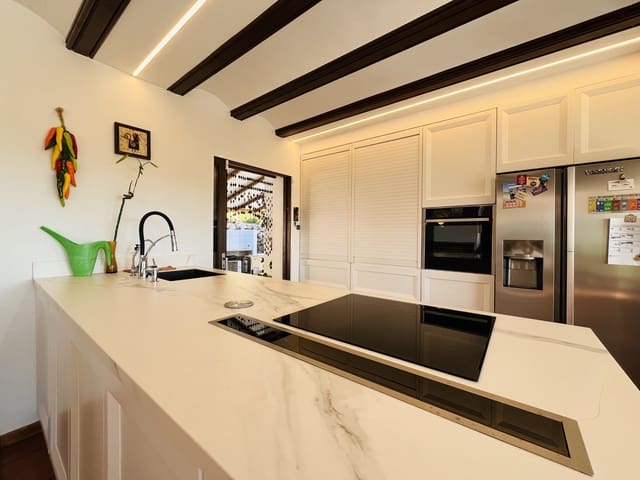 4 chambre Villa/Maison à vendre à Montgó - Ermita, Javea / Xàbia avec piscine - 845 000 € (Ref: 9452710)