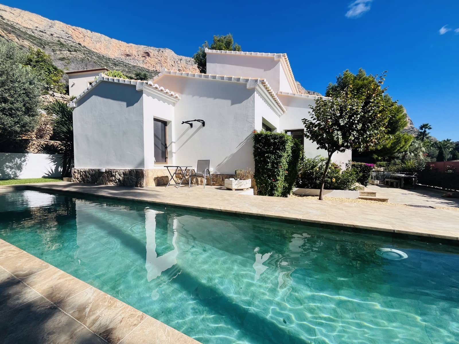 4 chambre Villa/Maison à vendre à Javea / Xabia avec piscine - 845 000 € (Ref: 9452710)