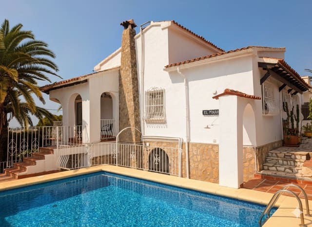 3 sovrum Semi-fristående Villa till salu i Pinar del Advocat - Cometa, Teulada-Moraira med garage - 535 000 € (Ref: 9452718)