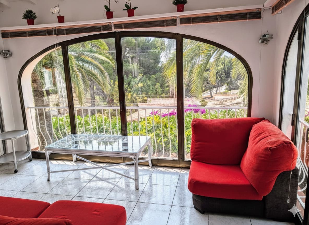 3 slaapkamer Halfvrijstaande villa te koop in Moraira met garage - € 535.000 (Ref: 9452718)